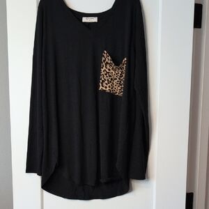 Zenana Outfitters Black Top with Leopard Accent
